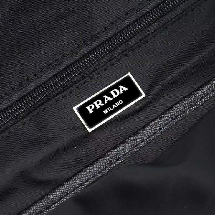 Picture of Prada Mens Bags _SKUfw167299177fw